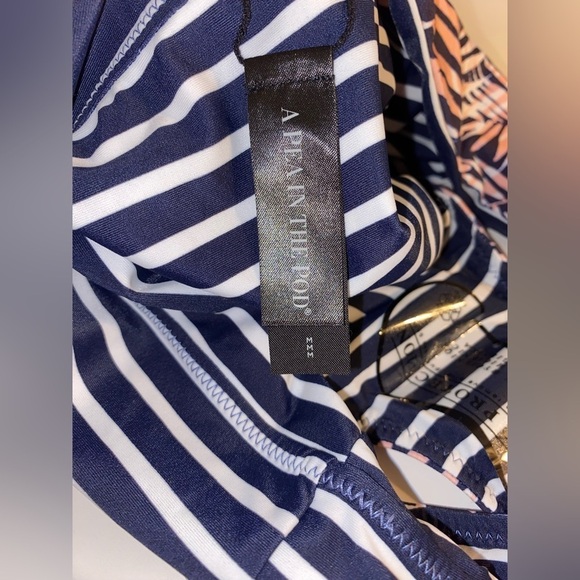 🏝️New🏝️ A Pea in the Pod Reversible Swim Bottoms - Picture 5 of 7